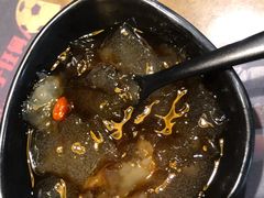-何师烧烤·香辣蟹·川菜·30年老品牌(太古里旗舰店)