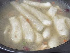 -花苑美食横琴生蚝火锅(拱北粤华路店)