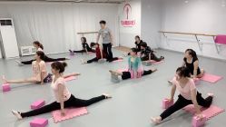 -艺佳舞蹈培训学校