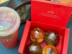 -HOT CRUSH趁热集合·现烤面包(环球港店)