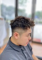 -川和潮人