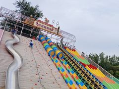 -欢乐水魔方水世界