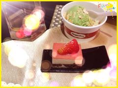 哈根达斯-339旋转餐厅(天府熊猫塔店)