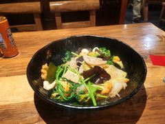 -万记麻辣烫国展总店