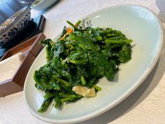 清炒鸡毛菜-卫鼎轩·家宴(水上公园店)