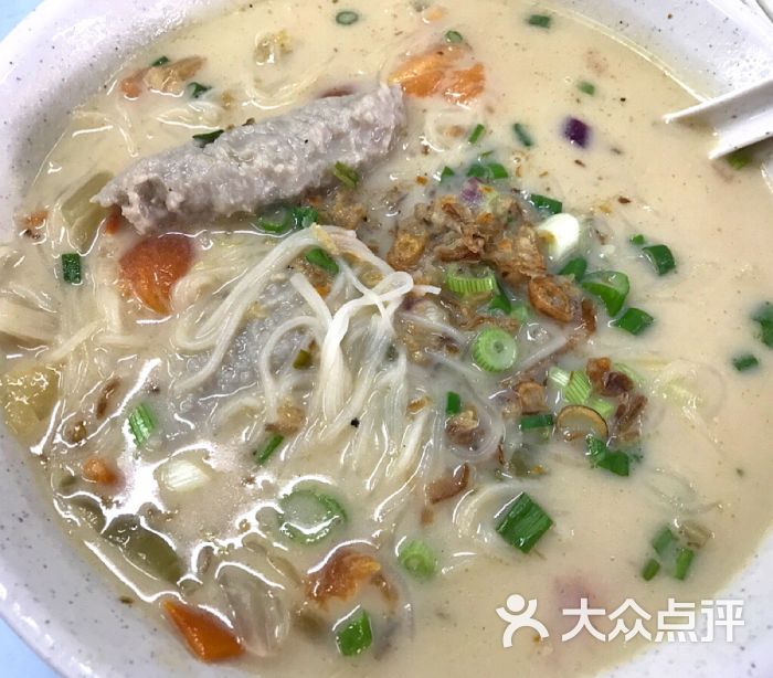 蕉赖四楼湖滨鱼头米粉图片 - 第1张