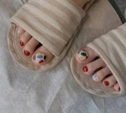 -悦指间美甲美睫