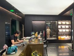 -TOP健身私教工作室(侨香店)