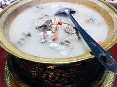 -窄巷子陕菜馆·地道陕西菜(粉巷店)