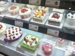 -罗森尼娜(德思勤店)