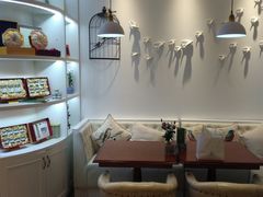-燕庭·纯燕窝·甜品下午茶(南京西路店)
