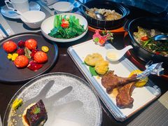 -江上荟·创意中国菜(绿地缤纷城店)