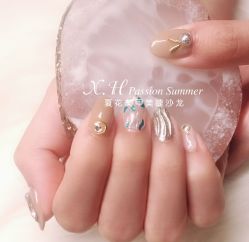 -夏花美甲美睫