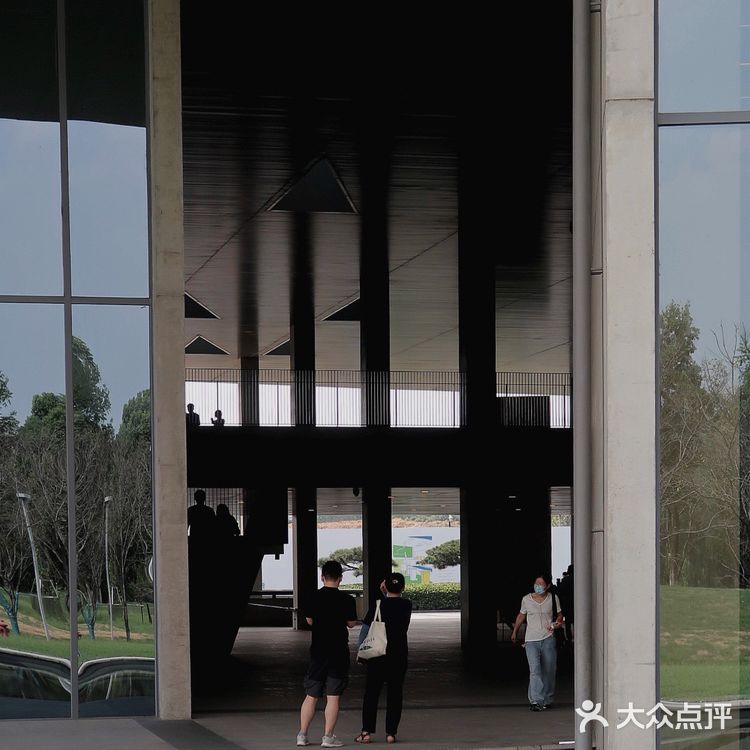 杭州旅游攻略‼️良渚大屋顶一日游 敲全马住！