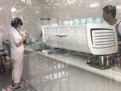 -边渡咖啡烘焙店(昙华林店)