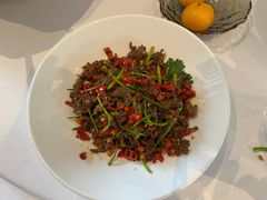 -鱼鲜饭香·招牌汽锅剁椒鱼头王