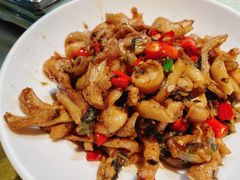 爆炒肥肠-昱龙大盆牛蛙馆(三兴街总店)