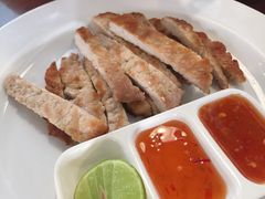-Dang restaurant (patong phuket)
