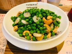 甜豆炒虾仁-繁花里音乐餐厅(新天地店)