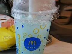 可尔必思特饮-麦当劳(杭州庆春路店)