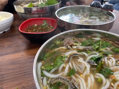 -攀枝花·任德琼·盐边羊肉米线