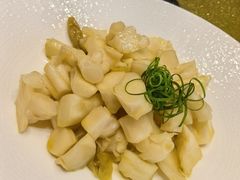 -新天明砂锅鱼头煲