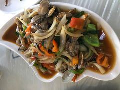 -覃记海鲜美食餐厅