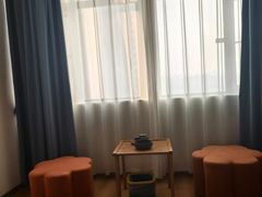 -墨客悦庭酒店(长沙麓谷涉外经济学院店)