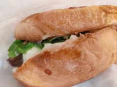 -必胜客(砂之船中东奥莱店)