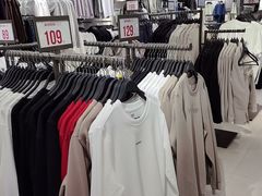 -阳光世纪奥特莱斯店
