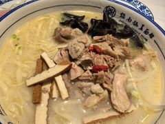 -镇南锅盖面馆(解放路店)