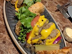 -Let'sBURGERplus·非常创意汉堡(三里屯店)