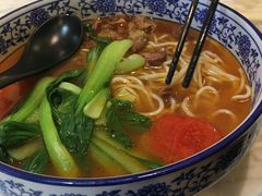 -轻捞慢起面馆(新世界百货店)