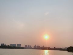 -松山湖南湖湾露营营地