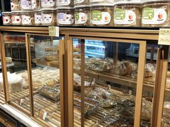 面包甜点陈列柜-皇家美孚(海云庵店)