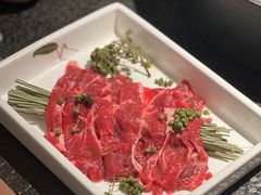 -三出山火锅(南京万象天地店)