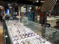 -潘多拉眼镜·蔡司依视路明月(潘家园店)