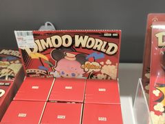 -泡泡玛特POPMART(上海环球港店)