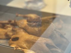 -狗撵鸭(泰山公寓店)