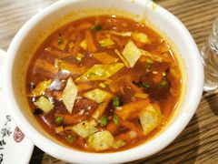 岐山臊子面-令氏家外家周秦食府(高新店)