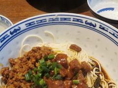 -辣肉面大王(天平路店)
