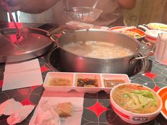 -南城十里潮汕鲜牛火锅·鲜虾生滚粥(融汇老商埠店)