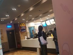 -麦当劳(新城市广场店)