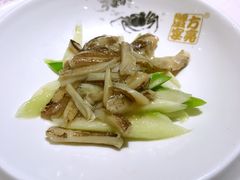 -新光酒家·河豚·海鲜·蟹料理(浦东店)