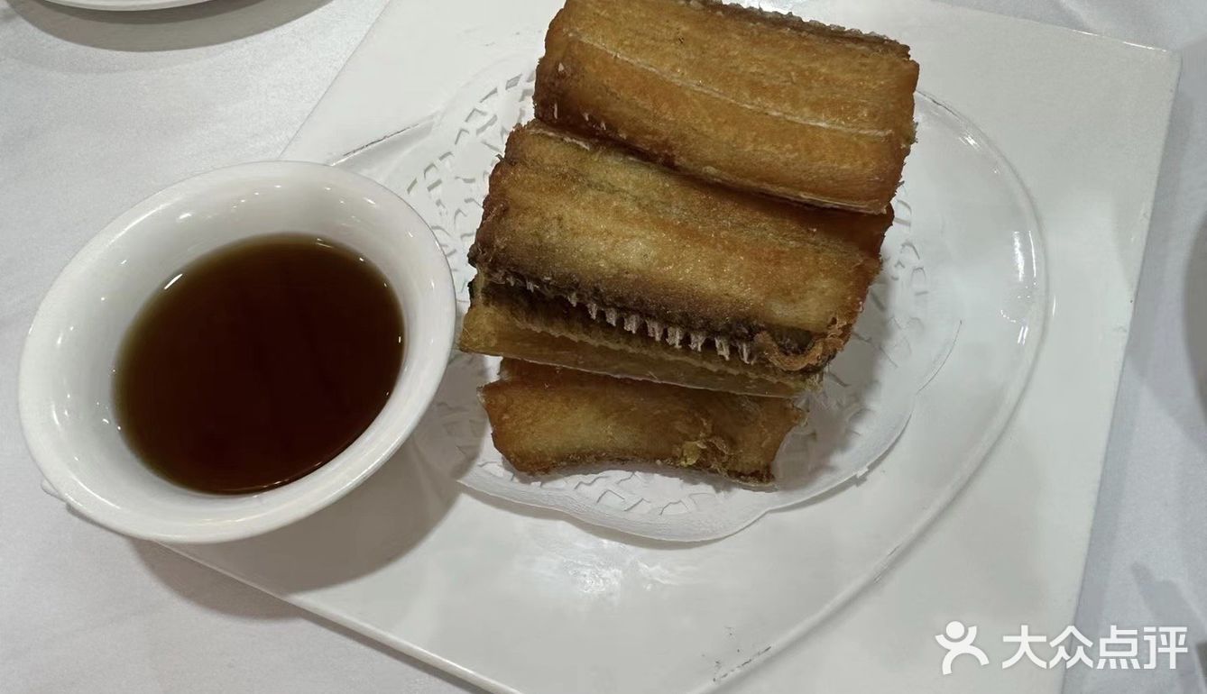 我非常推荐这家位于上海市的陈记海鲜酒家(九江路店)
