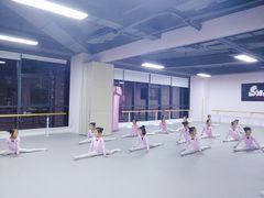 -小酒窝中国舞(汉阳店)