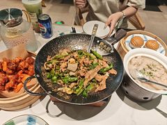 -费大厨辣椒炒肉(沙河万达店)