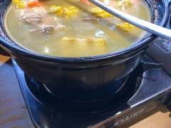 -隔壁老王·家常云南菜(花巷店)