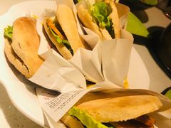 -一叶一世界•素食餐厅(环球中心店)