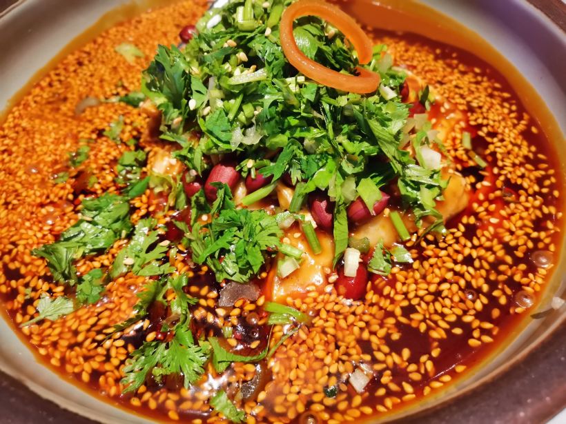 冒肥牛确实有点辣的